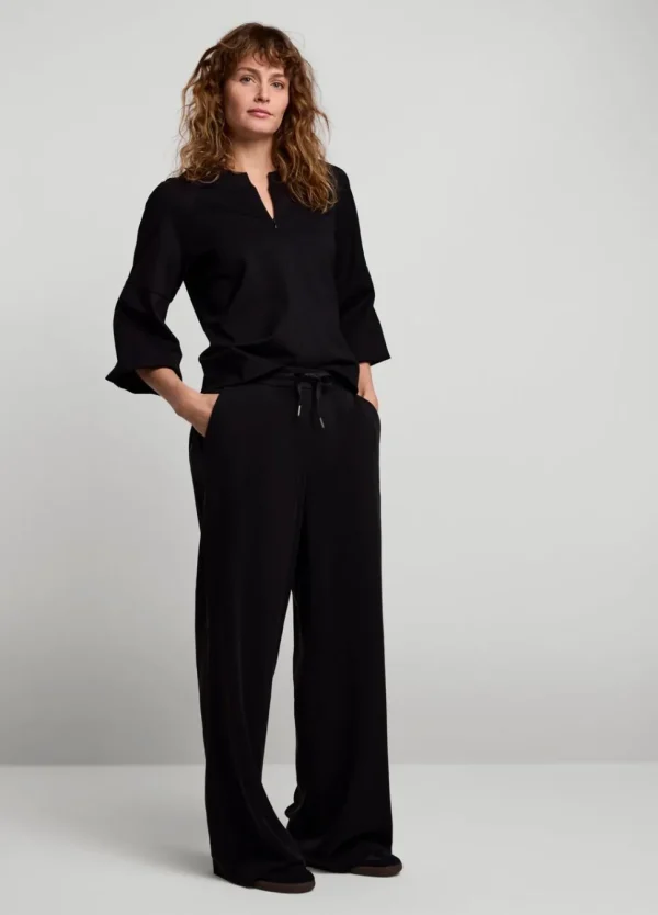 Women Summum Woman Fitted Top