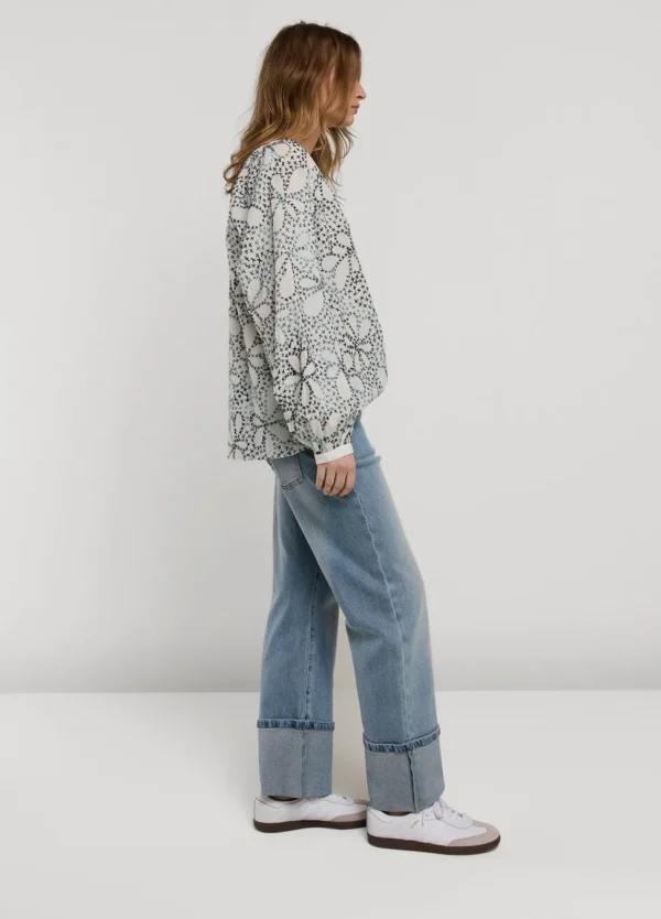 Women Summum Woman Hand-Embroidered Blouse