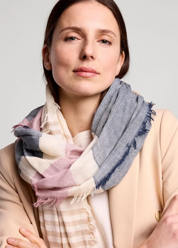 Women Summum Woman Large Scarf