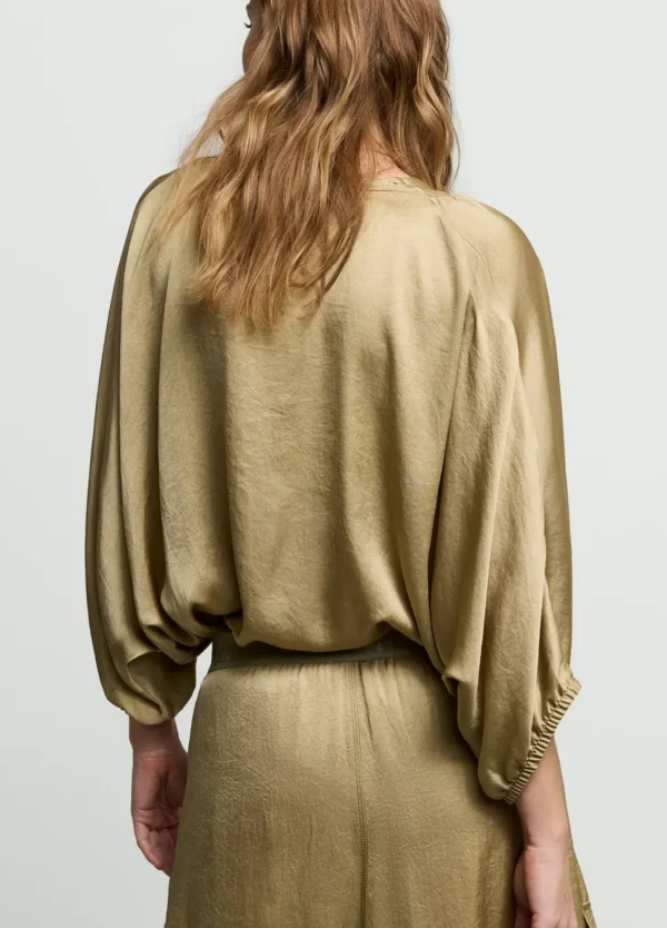 Women Summum Woman Top With Bat Sleeves