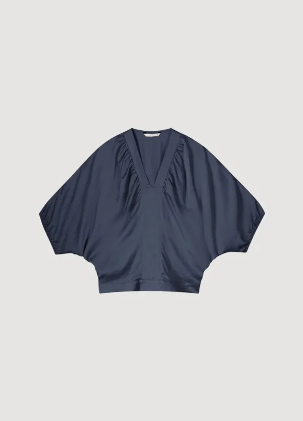 Women Summum Woman Top With Bat Sleeves