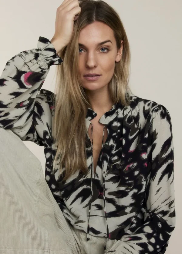 Women Summum Woman Top With Ruffles