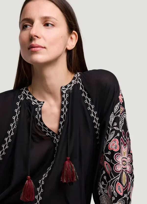 Women Summum Woman Voile Blouse With Embroidery